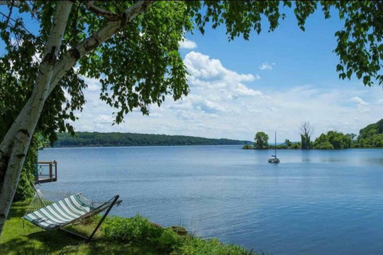 Hudson Riverfront Home Catskill Exterior foto